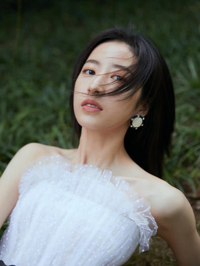 ����ͮ��Ĩ�����������Ƥ�����࣬͹�Ժ����ġ�